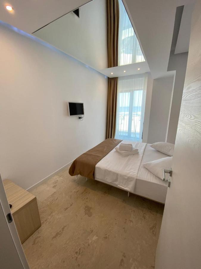Apartament Ella Front View Navodari Ngoại thất bức ảnh