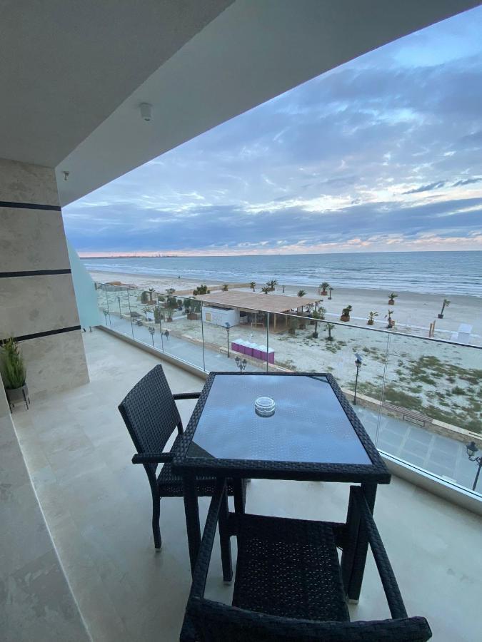 Apartament Ella Front View Navodari Ngoại thất bức ảnh