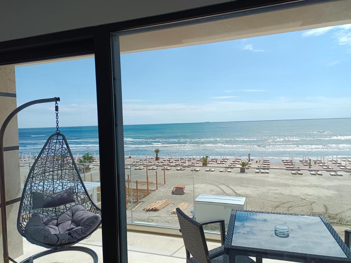 Apartament Ella Front View Navodari Ngoại thất bức ảnh